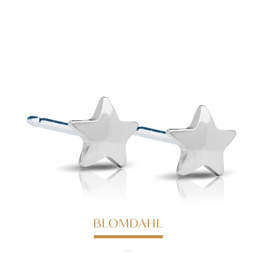 Hypoallergenic Star 5mm Earrings