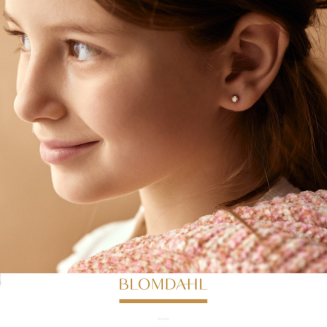 Kolczyki hipoalergiczne Tiffany Cz White 4 mm - 3