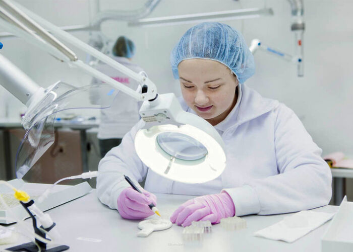 Jakie są limity zawartości niklu w biżuterii wg. Unijnych zarządzeń?